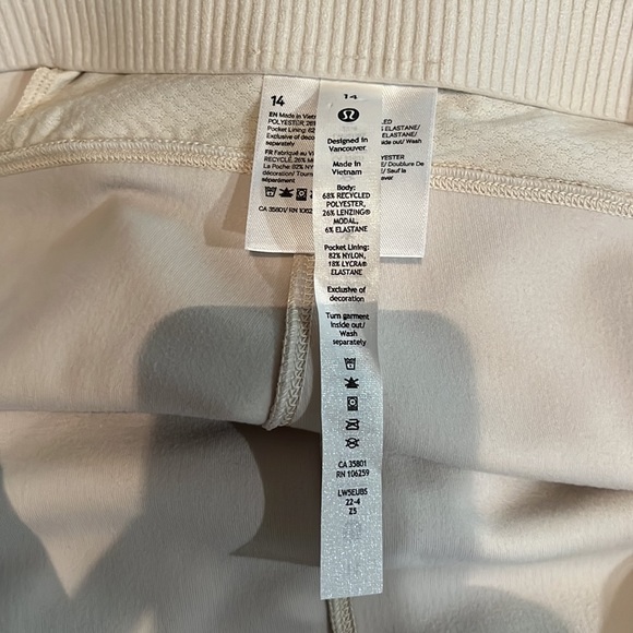 Brushed Softstreme Ribbed Zip Flared Pant 32.5" in
White Opal, size 14, NWT - Picture 13 of 16